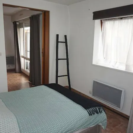 Appartement Merville-Franceville-Plage, 2 Pieces, 4 Personnes - Fr-1-465-69 *